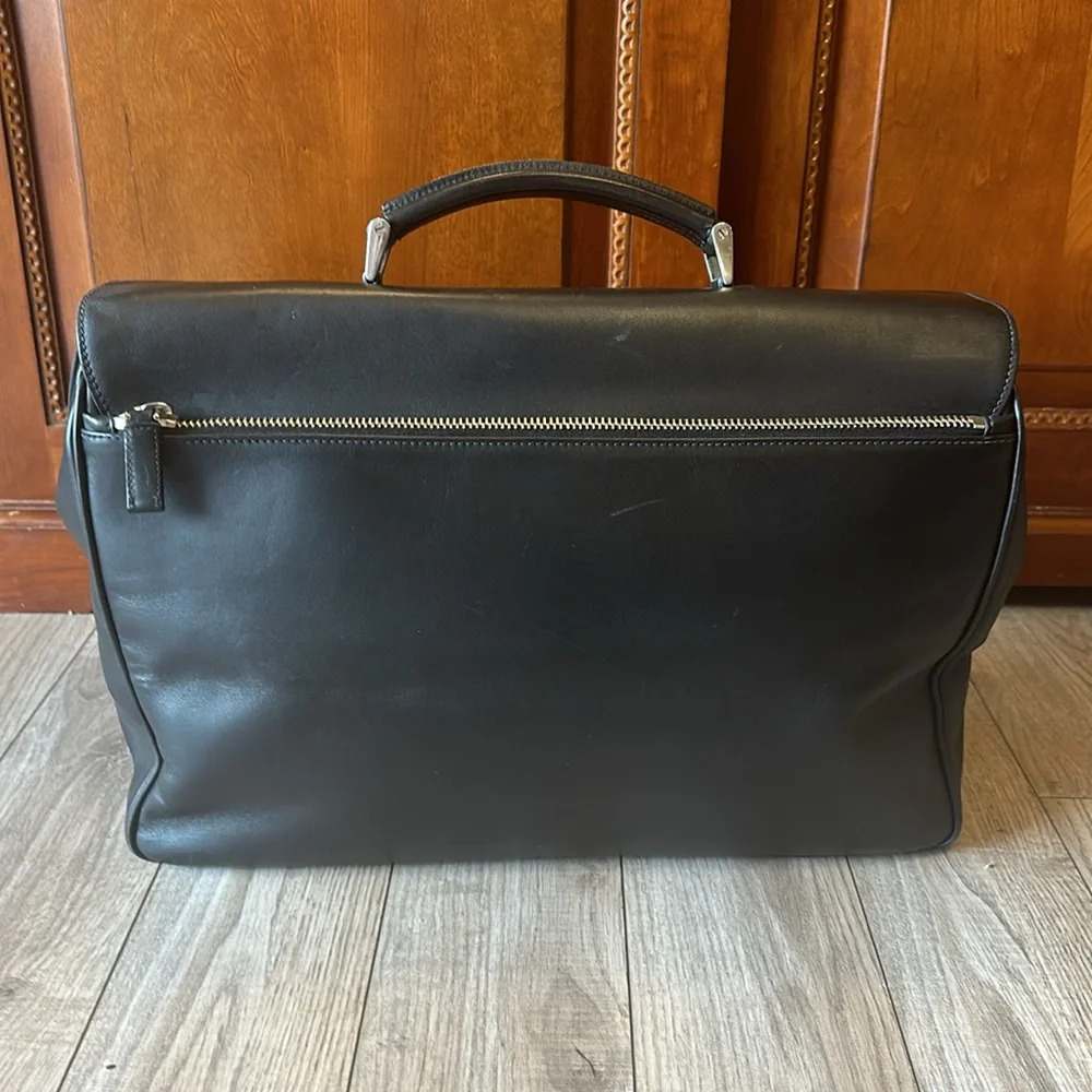 Prada Briefcase In Leather - Picture 13 of 14